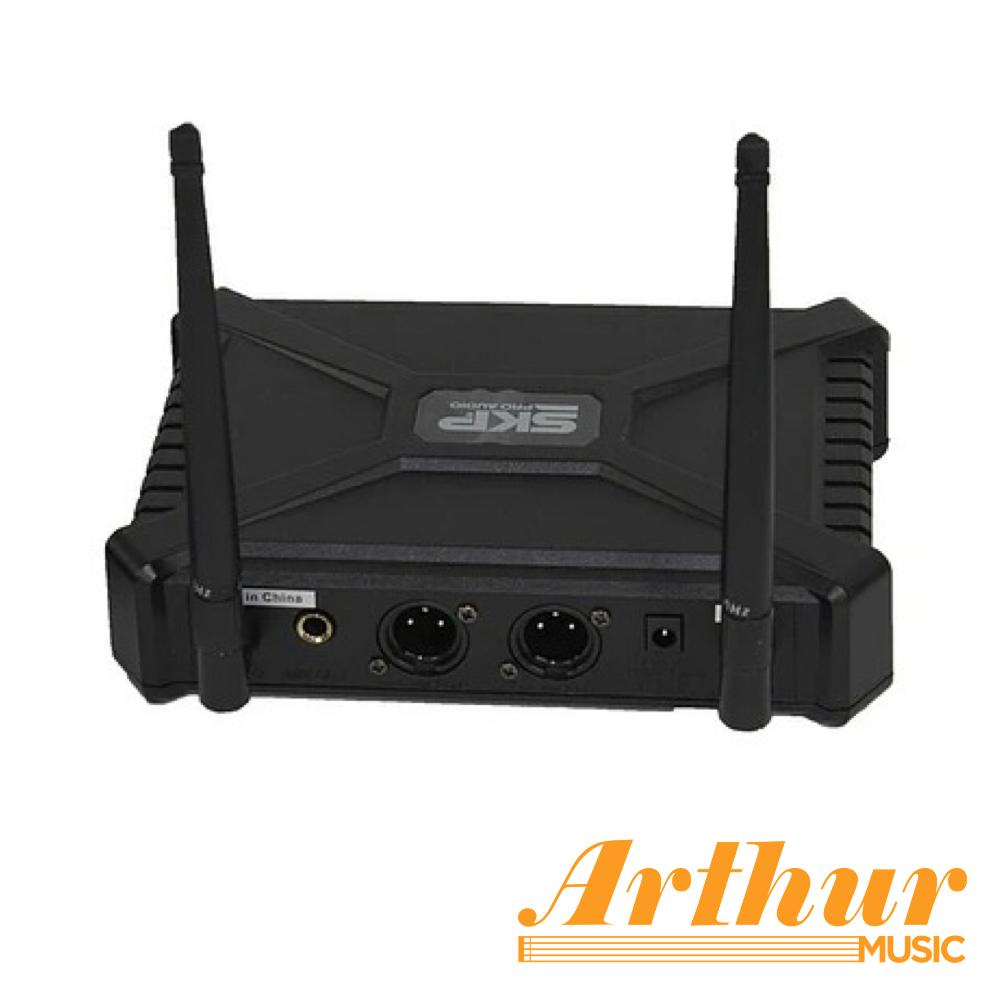 Micrófono Inalámbrico Doble SKP Uhf-300d