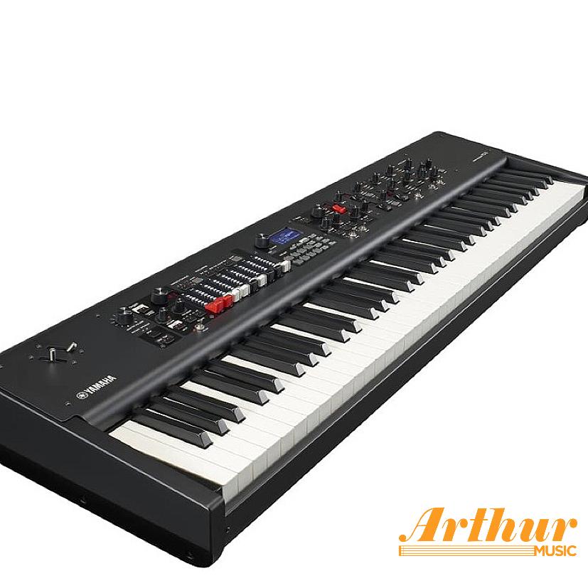 Stage Organ 76 Teclas YC73 - Yamaha